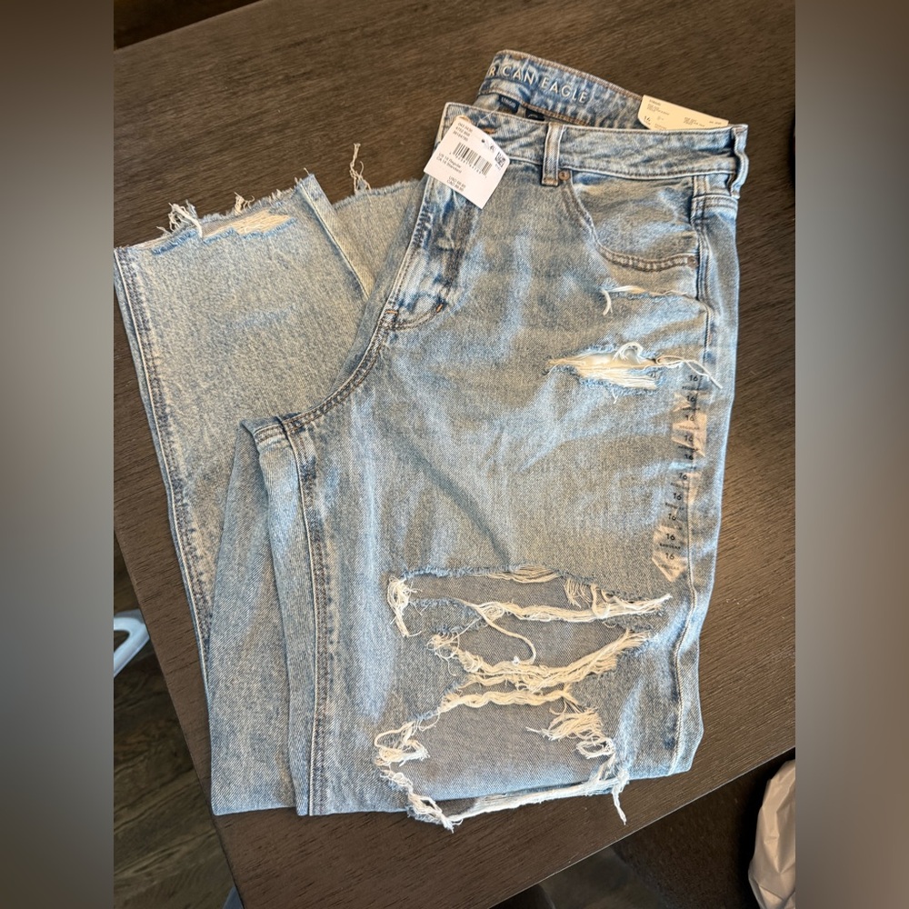 American Eagle Outfitters Light Blue High Rise Jeans